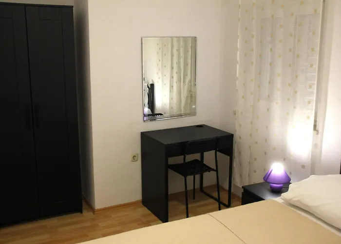 Vanda Seafront Fantastic Apartament