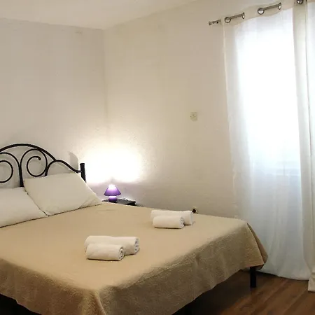 Vanda Seafront Fantastic