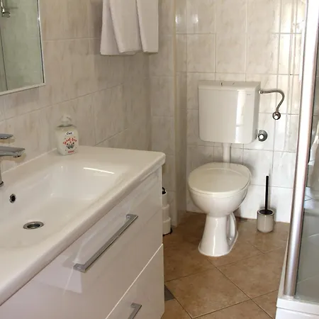 Vanda Seafront Fantastic *